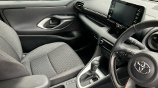 Toyota Yaris 1.5 Hybrid Design 5dr CVT Hybrid Hatchback